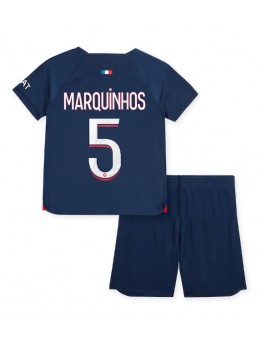 Otroški Nogometna dresi replika Paris Saint-Germain Marquinhos #5 Domači 2023-24 Kratek rokav (+ hlače)